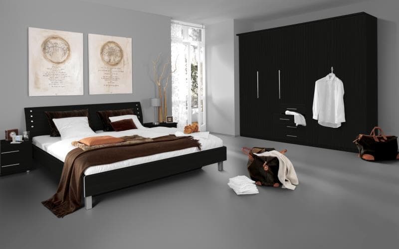 Saturn Gloss Black Bedroom